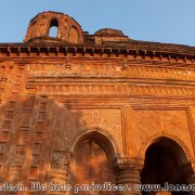 Hatikumrul_Navaratna_Temple_02