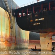 Ship_breaking_yards_11